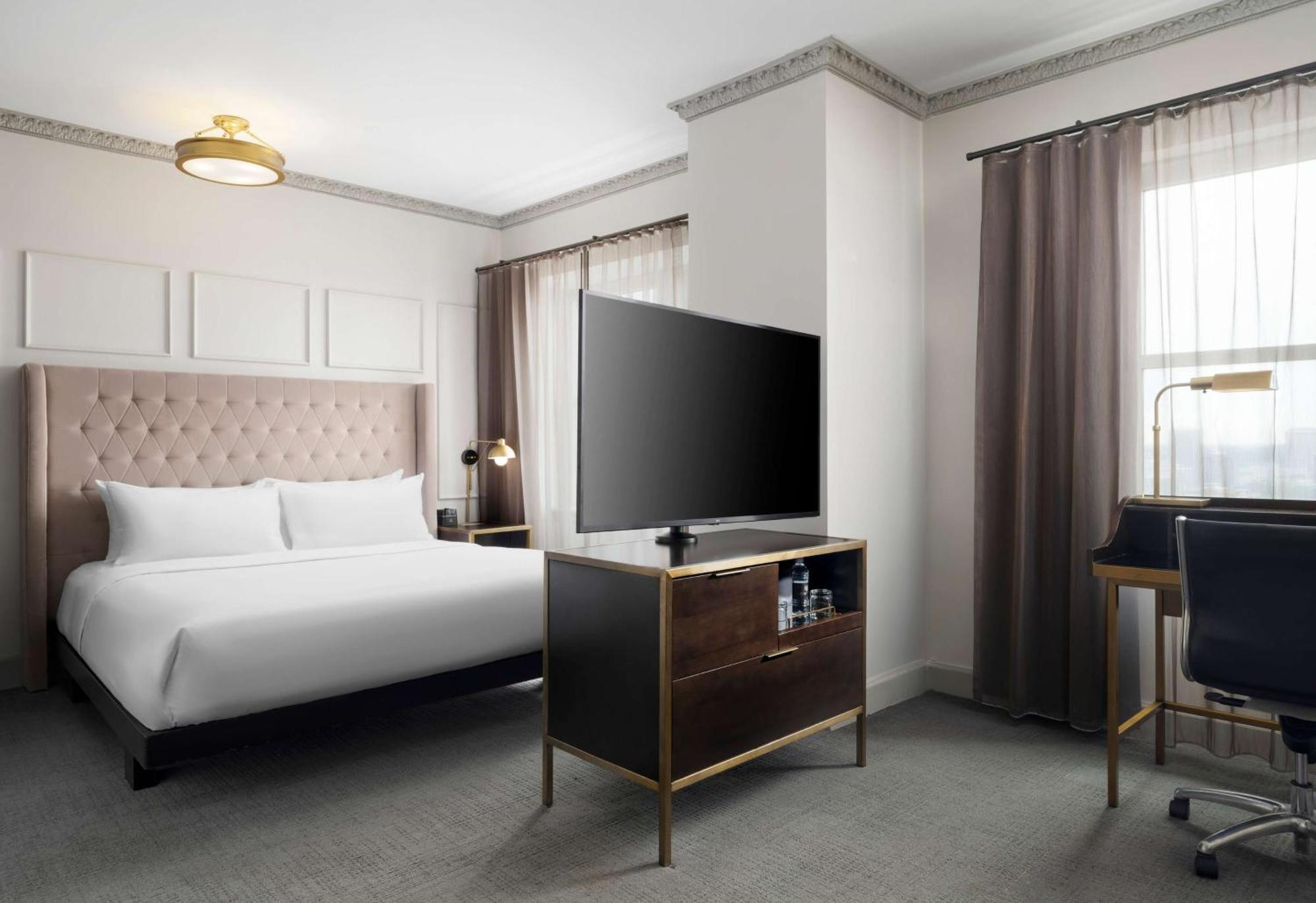 Hotel Phillips Kansas City, Curio Collection By Hilton Exterior foto